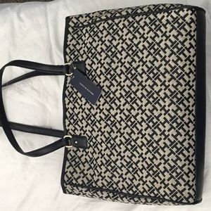 Tommy Hilfiger Tote